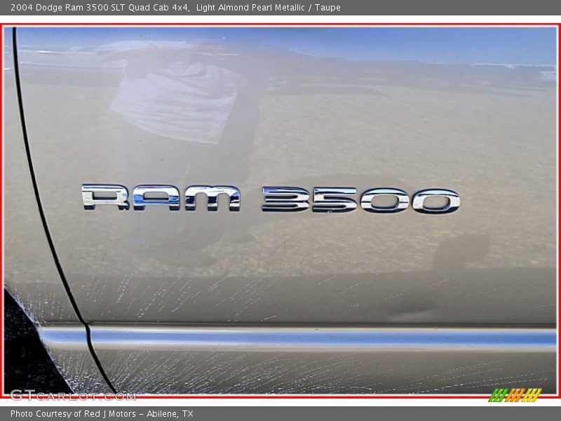 Light Almond Pearl Metallic / Taupe 2004 Dodge Ram 3500 SLT Quad Cab 4x4