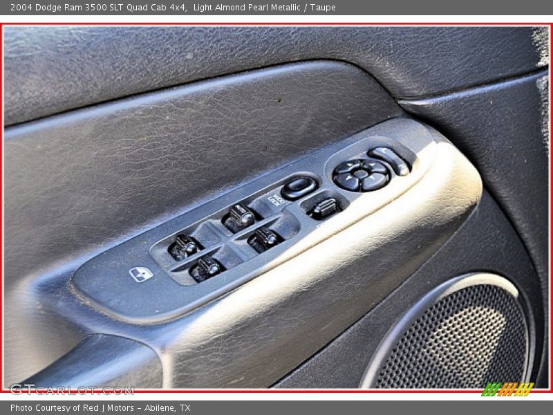 Light Almond Pearl Metallic / Taupe 2004 Dodge Ram 3500 SLT Quad Cab 4x4