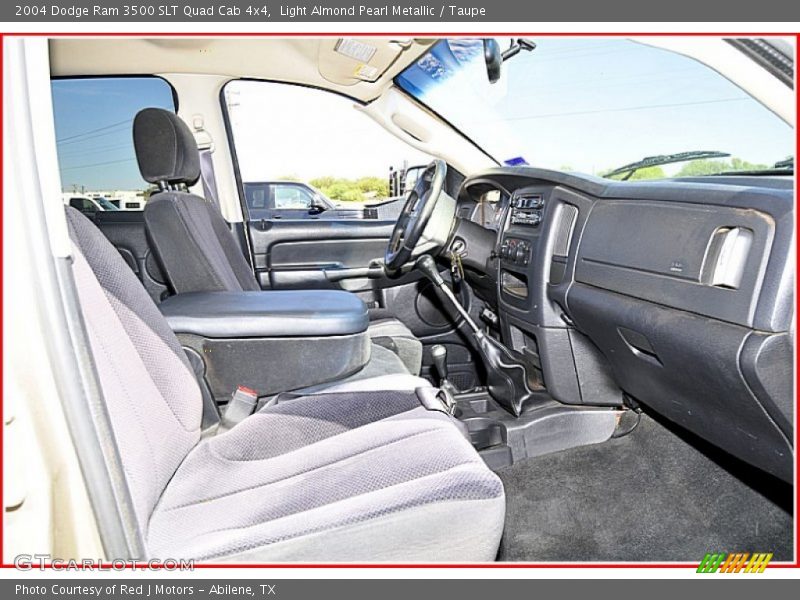Light Almond Pearl Metallic / Taupe 2004 Dodge Ram 3500 SLT Quad Cab 4x4
