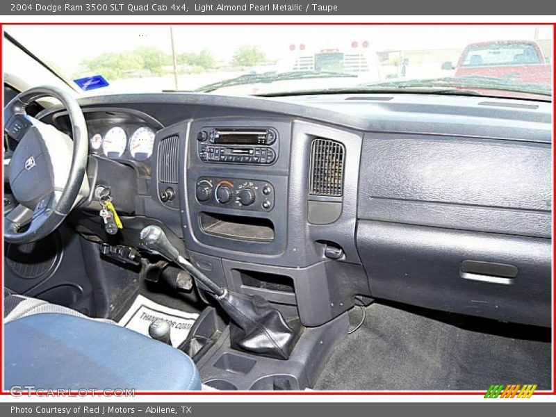 Light Almond Pearl Metallic / Taupe 2004 Dodge Ram 3500 SLT Quad Cab 4x4