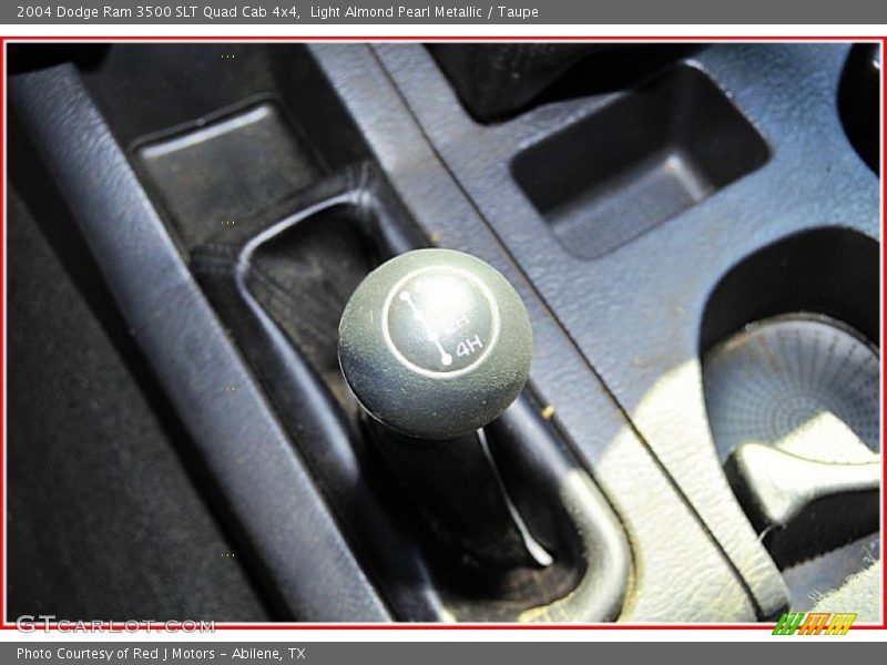 Light Almond Pearl Metallic / Taupe 2004 Dodge Ram 3500 SLT Quad Cab 4x4