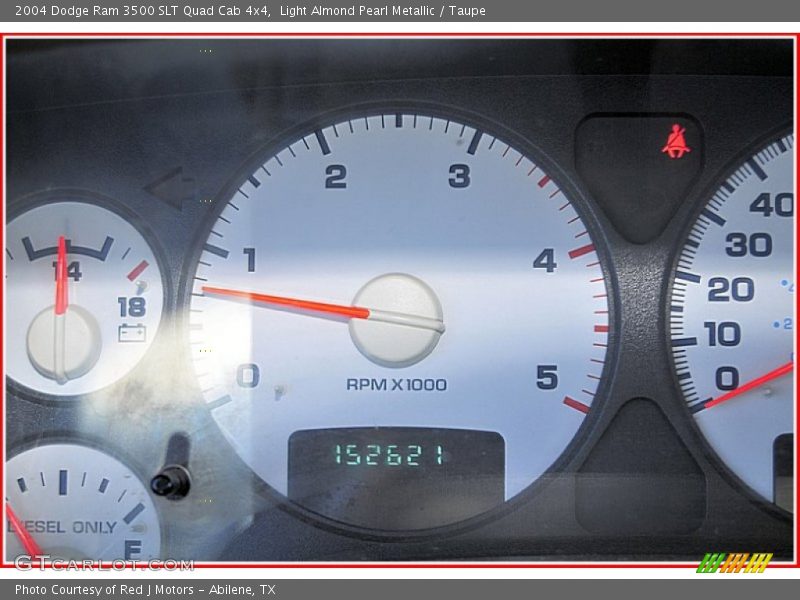 Light Almond Pearl Metallic / Taupe 2004 Dodge Ram 3500 SLT Quad Cab 4x4