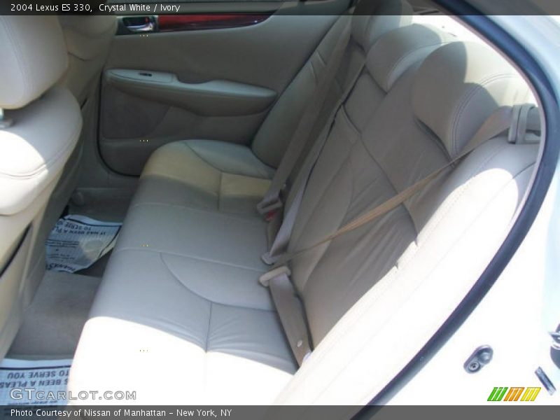 Crystal White / Ivory 2004 Lexus ES 330