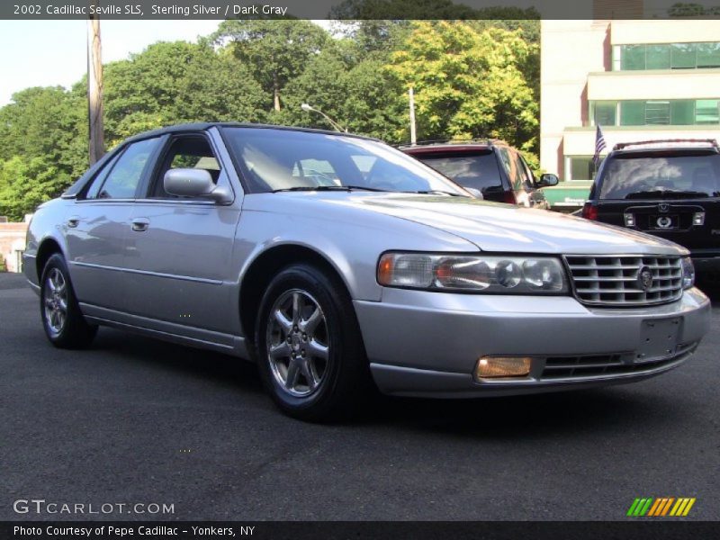 Sterling Silver / Dark Gray 2002 Cadillac Seville SLS