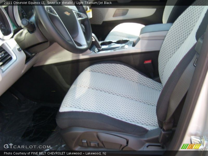 Silver Ice Metallic / Light Titanium/Jet Black 2011 Chevrolet Equinox LS