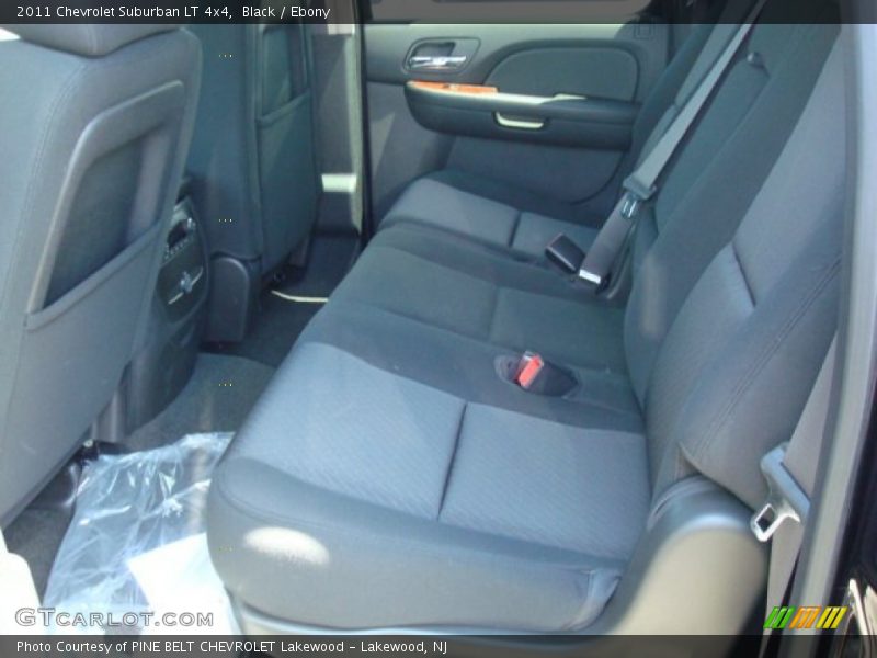 Black / Ebony 2011 Chevrolet Suburban LT 4x4