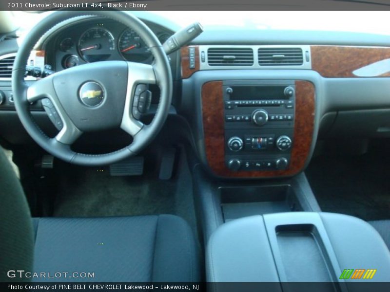 Black / Ebony 2011 Chevrolet Suburban LT 4x4