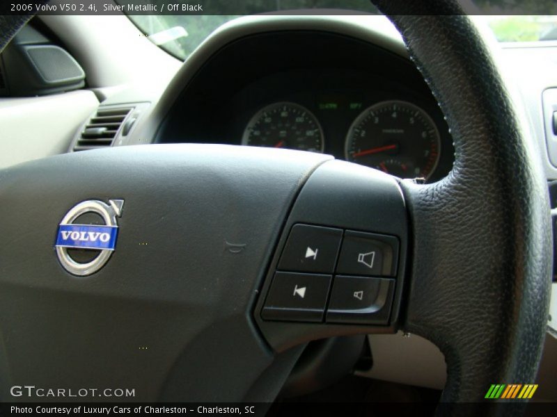 Silver Metallic / Off Black 2006 Volvo V50 2.4i