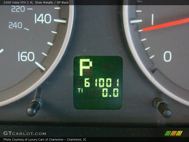 Silver Metallic / Off Black 2006 Volvo V50 2.4i