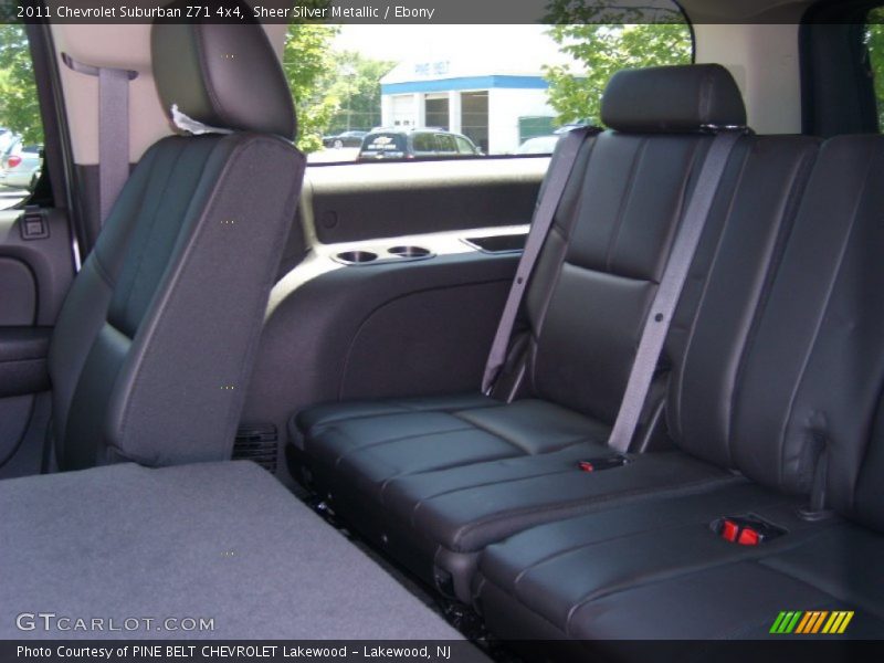 Sheer Silver Metallic / Ebony 2011 Chevrolet Suburban Z71 4x4