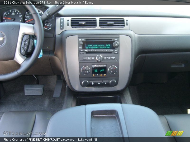 Sheer Silver Metallic / Ebony 2011 Chevrolet Suburban Z71 4x4