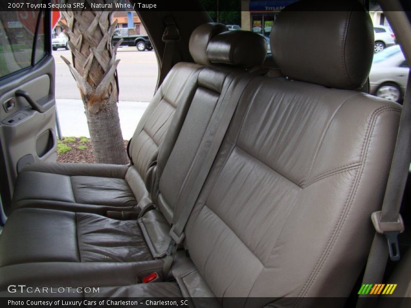 Natural White / Taupe 2007 Toyota Sequoia SR5