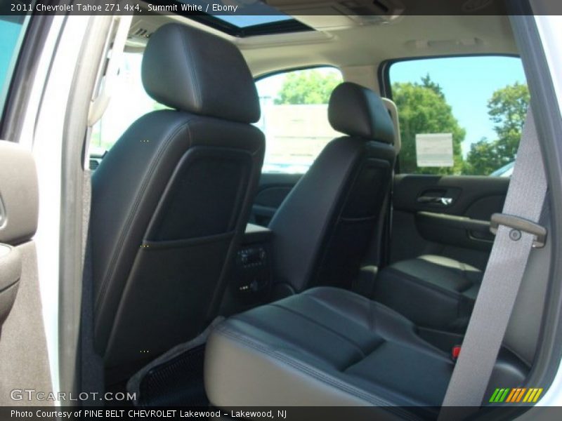Summit White / Ebony 2011 Chevrolet Tahoe Z71 4x4