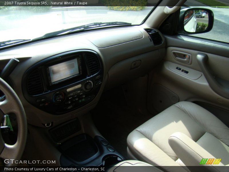 Natural White / Taupe 2007 Toyota Sequoia SR5