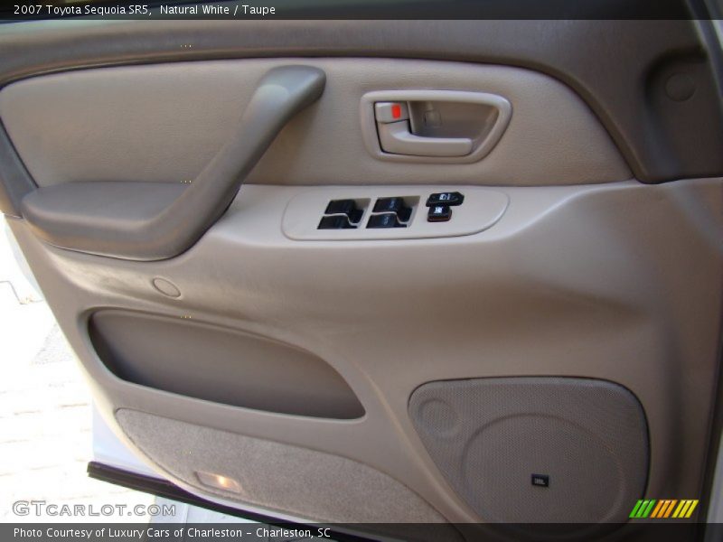 Natural White / Taupe 2007 Toyota Sequoia SR5