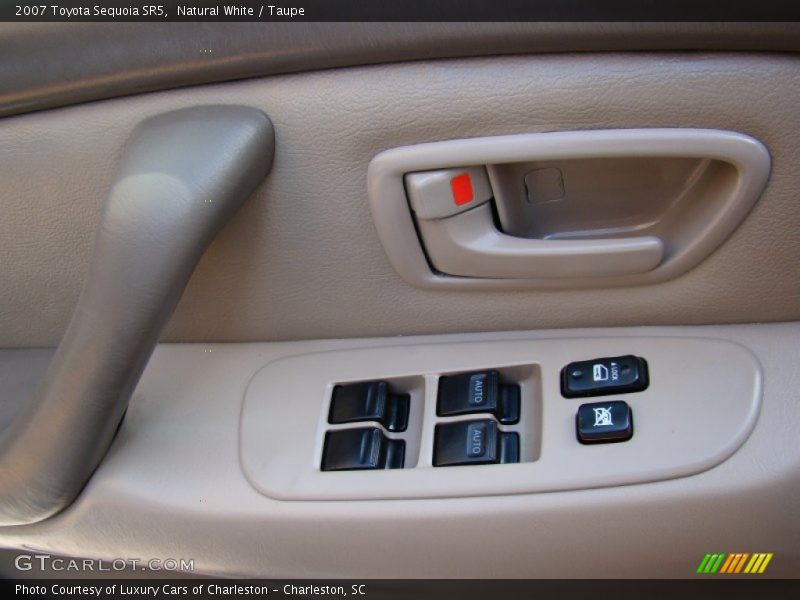 Natural White / Taupe 2007 Toyota Sequoia SR5