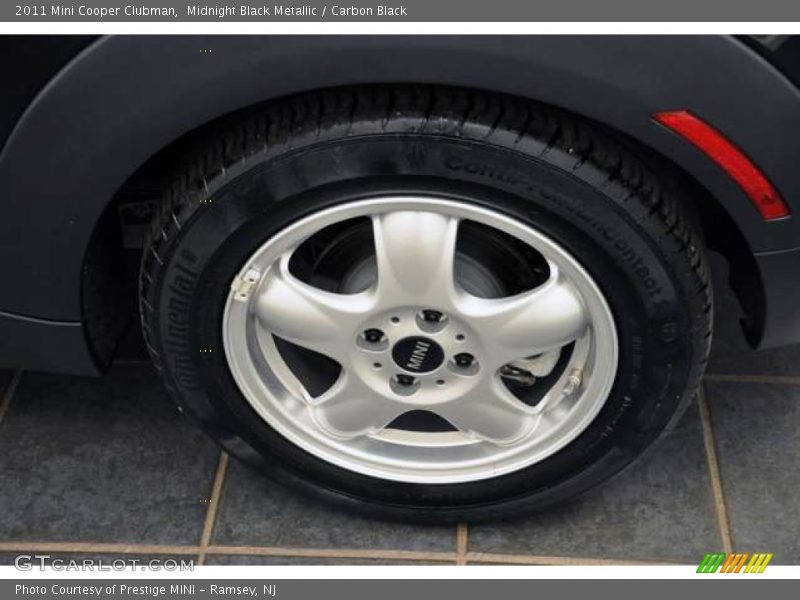 Midnight Black Metallic / Carbon Black 2011 Mini Cooper Clubman