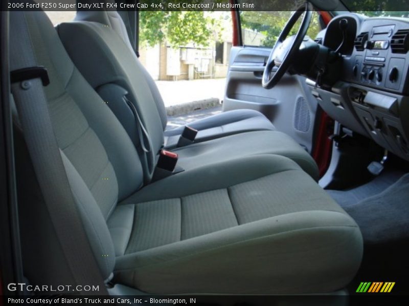 Red Clearcoat / Medium Flint 2006 Ford F250 Super Duty XLT FX4 Crew Cab 4x4