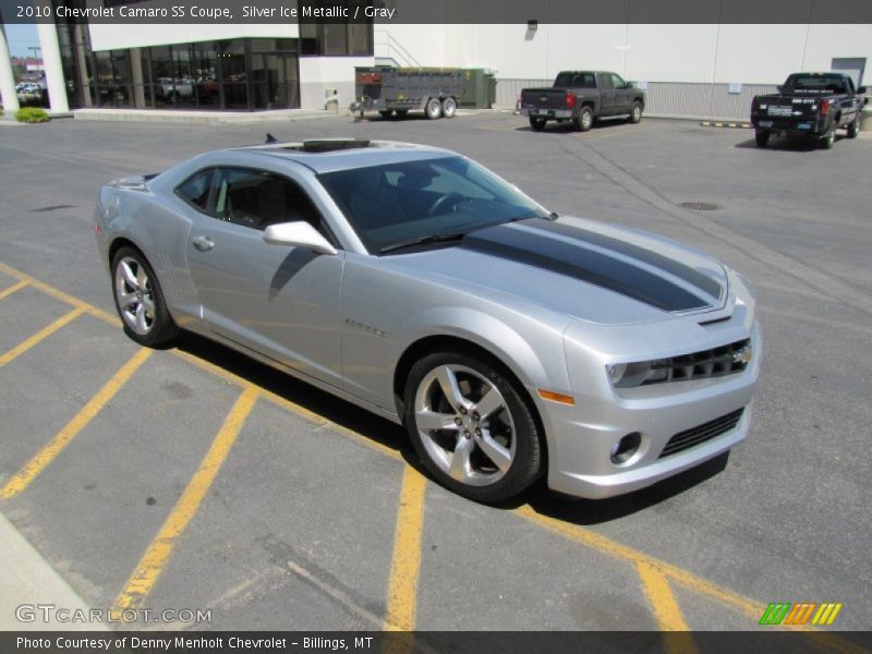 Front 3/4 View of 2010 Camaro SS Coupe