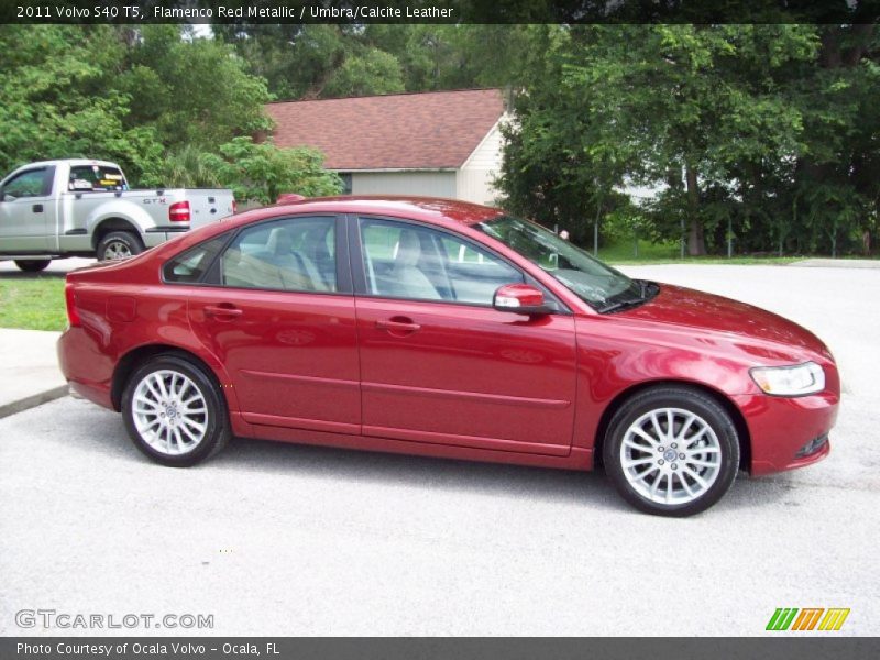 Flamenco Red Metallic / Umbra/Calcite Leather 2011 Volvo S40 T5