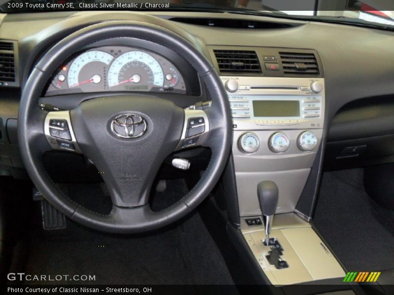 Classic Silver Metallic / Charcoal 2009 Toyota Camry SE