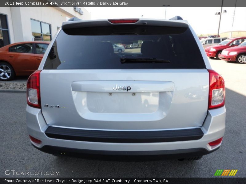 Bright Silver Metallic / Dark Slate Gray 2011 Jeep Compass 2.4 4x4