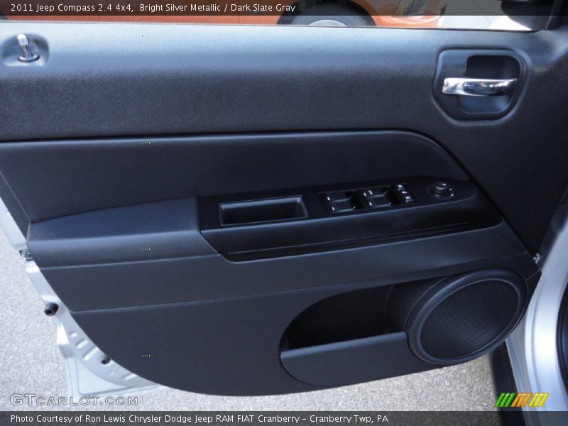 Bright Silver Metallic / Dark Slate Gray 2011 Jeep Compass 2.4 4x4