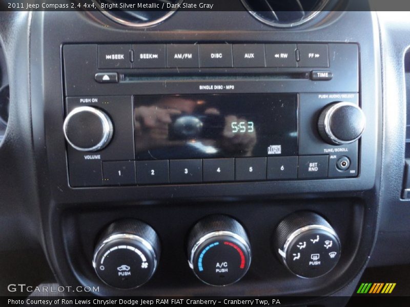 Bright Silver Metallic / Dark Slate Gray 2011 Jeep Compass 2.4 4x4
