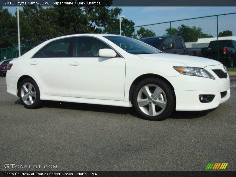 Super White / Dark Charcoal 2011 Toyota Camry SE V6