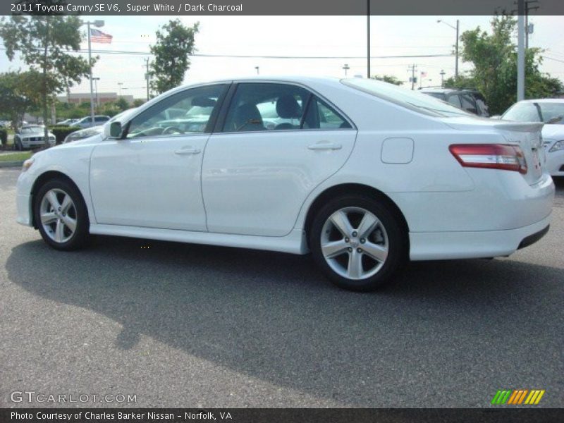 Super White / Dark Charcoal 2011 Toyota Camry SE V6