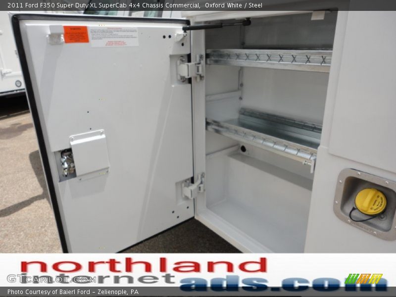 Oxford White / Steel 2011 Ford F350 Super Duty XL SuperCab 4x4 Chassis Commercial