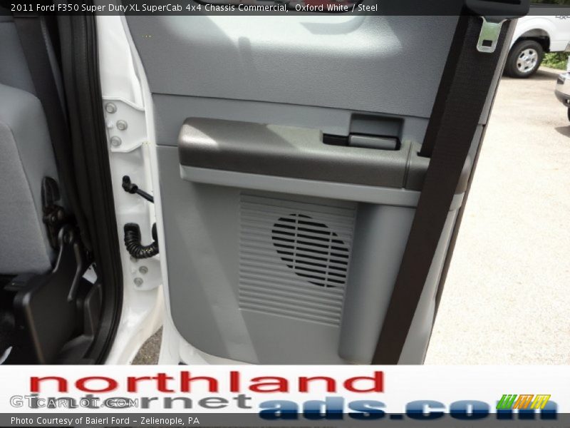 Oxford White / Steel 2011 Ford F350 Super Duty XL SuperCab 4x4 Chassis Commercial