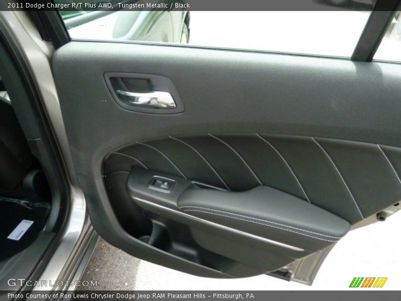 Door Panel of 2011 Charger R/T Plus AWD