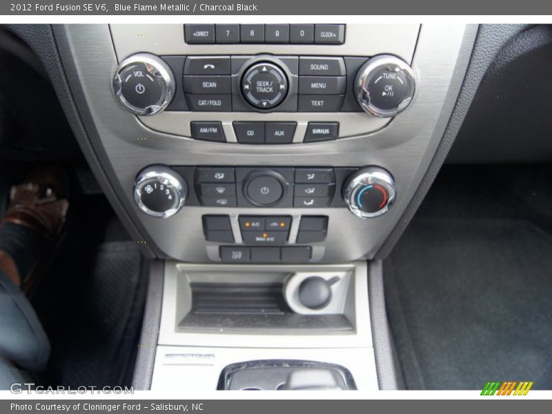 Controls of 2012 Fusion SE V6