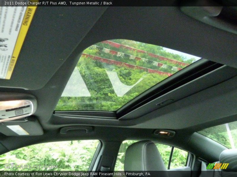 Sunroof of 2011 Charger R/T Plus AWD