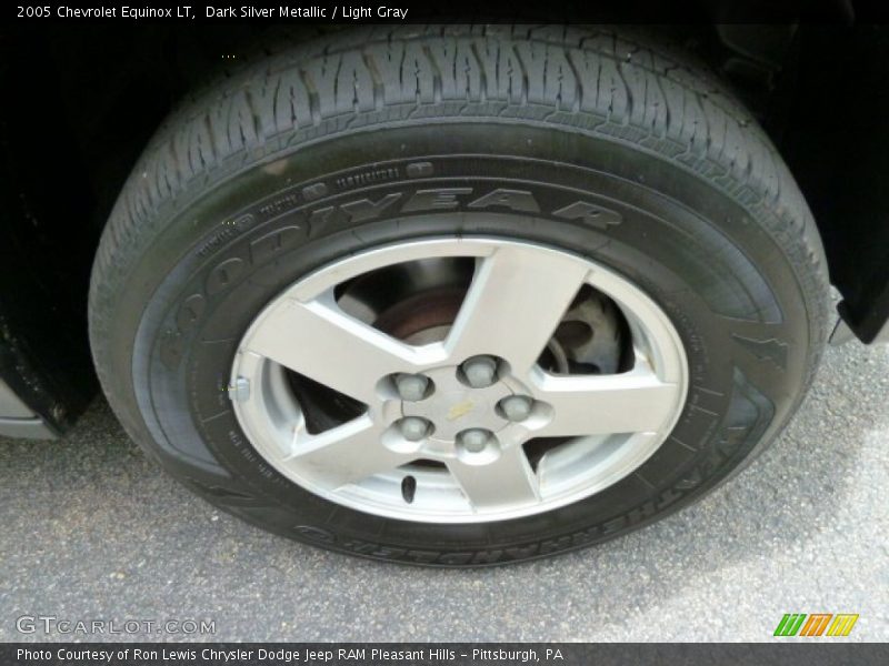 Dark Silver Metallic / Light Gray 2005 Chevrolet Equinox LT