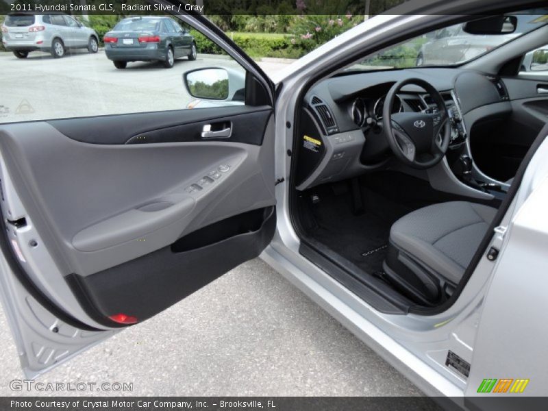 Radiant Silver / Gray 2011 Hyundai Sonata GLS