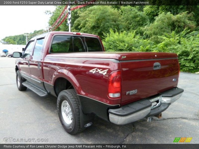 Dark Toreador Red Metallic / Medium Parchment 2000 Ford F250 Super Duty Lariat Crew Cab 4x4