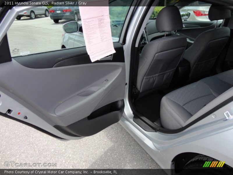 Radiant Silver / Gray 2011 Hyundai Sonata GLS