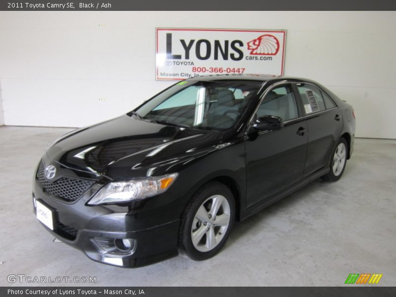 Black / Ash 2011 Toyota Camry SE