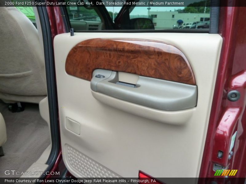 Dark Toreador Red Metallic / Medium Parchment 2000 Ford F250 Super Duty Lariat Crew Cab 4x4