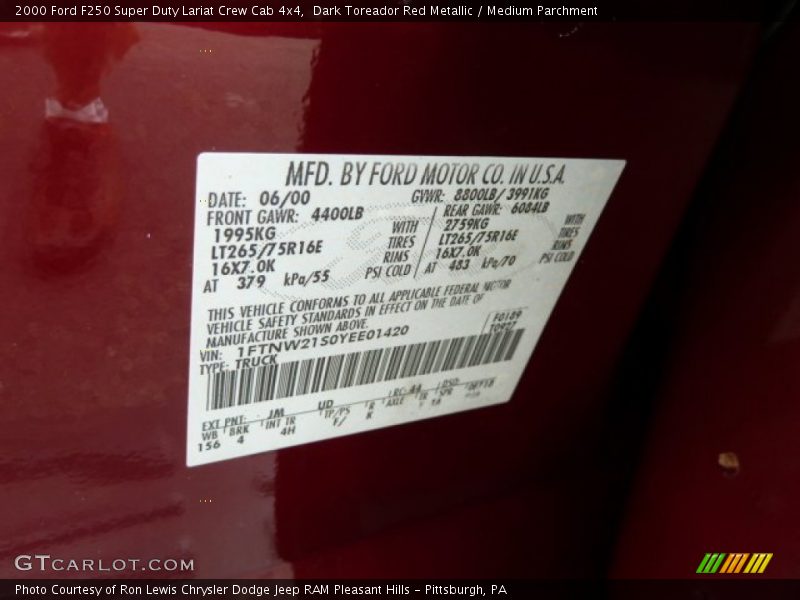 Dark Toreador Red Metallic / Medium Parchment 2000 Ford F250 Super Duty Lariat Crew Cab 4x4
