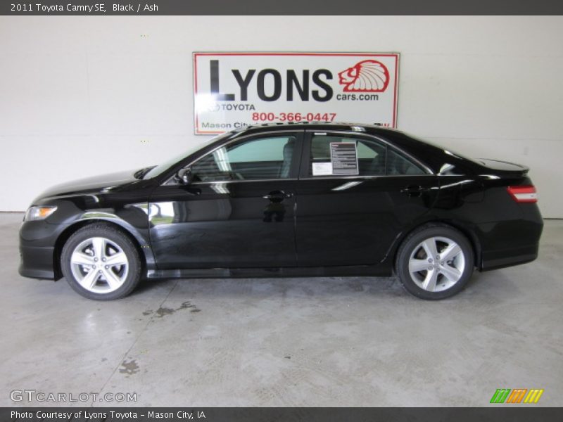 Black / Ash 2011 Toyota Camry SE