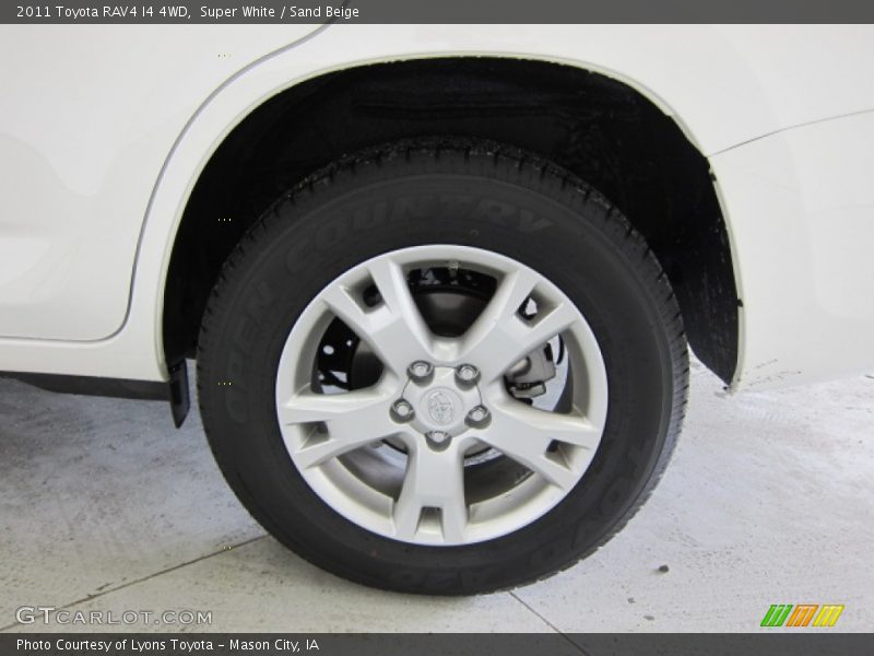 Super White / Sand Beige 2011 Toyota RAV4 I4 4WD
