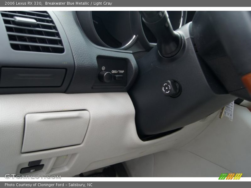 Breakwater Blue Metallic / Light Gray 2006 Lexus RX 330