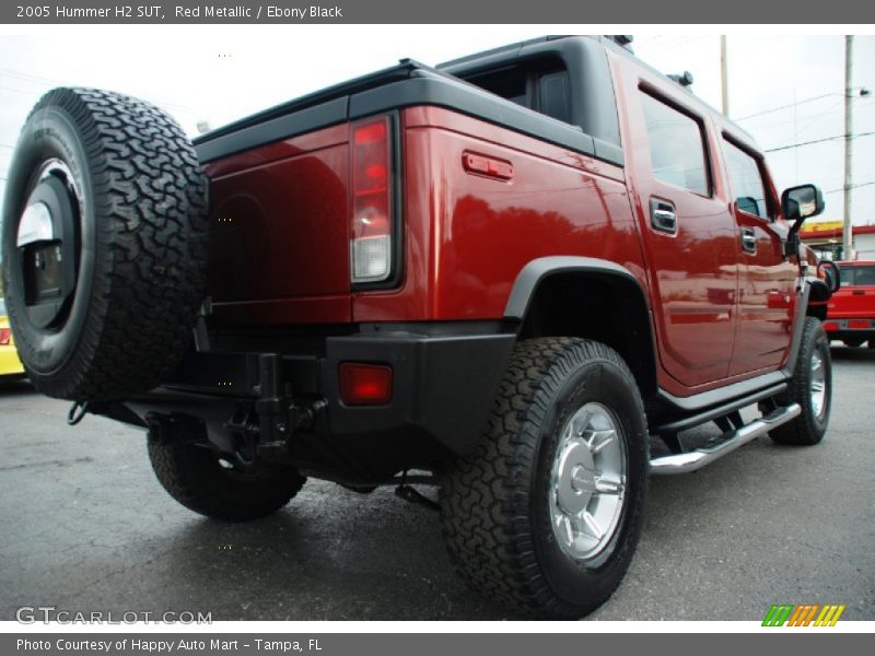 Red Metallic / Ebony Black 2005 Hummer H2 SUT