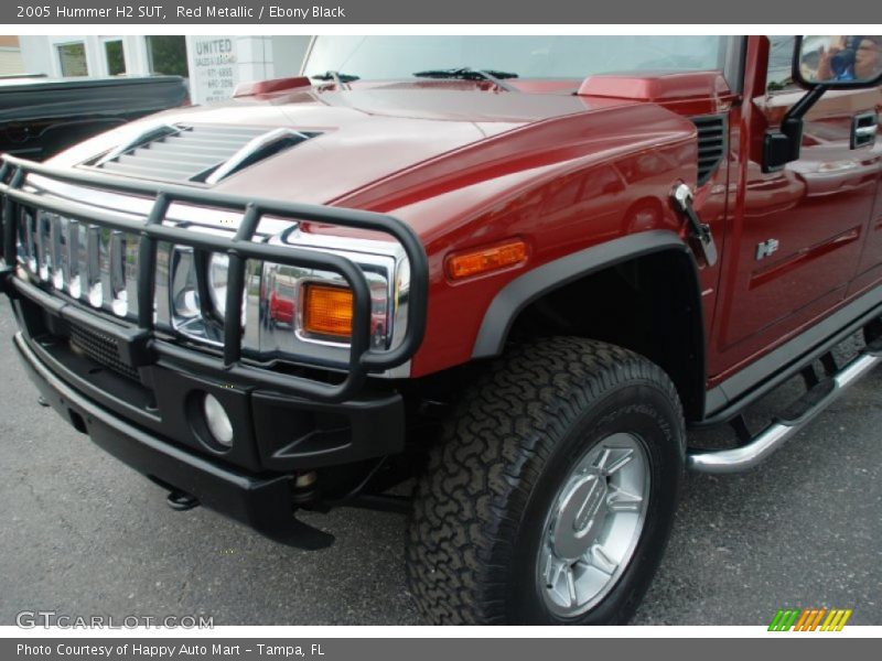 Red Metallic / Ebony Black 2005 Hummer H2 SUT