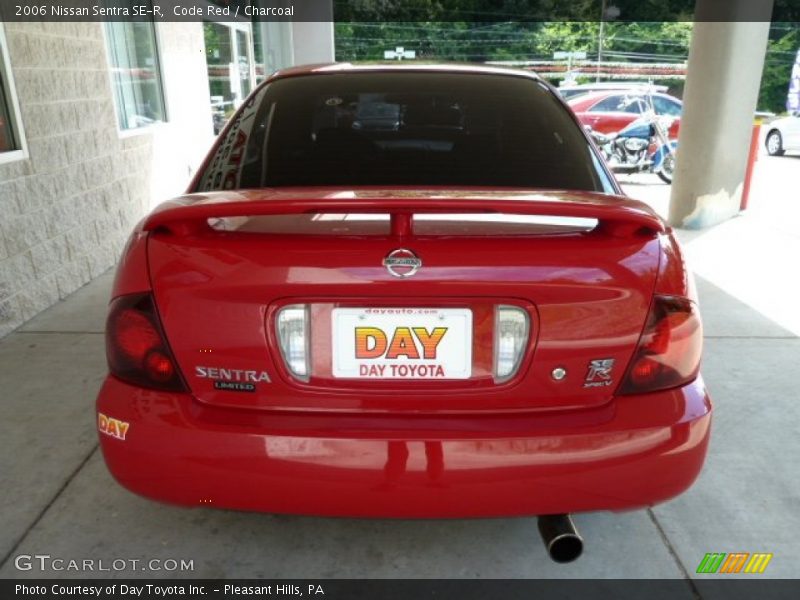 Code Red / Charcoal 2006 Nissan Sentra SE-R