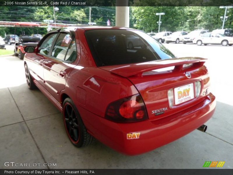 Code Red / Charcoal 2006 Nissan Sentra SE-R