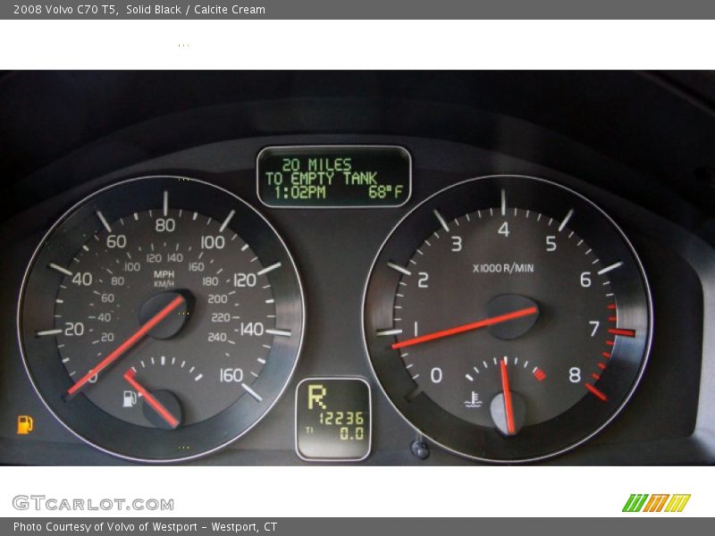 Solid Black / Calcite Cream 2008 Volvo C70 T5